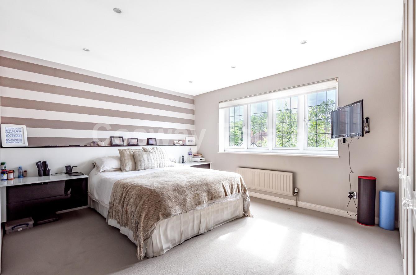 Priory Field Drive, Edgware